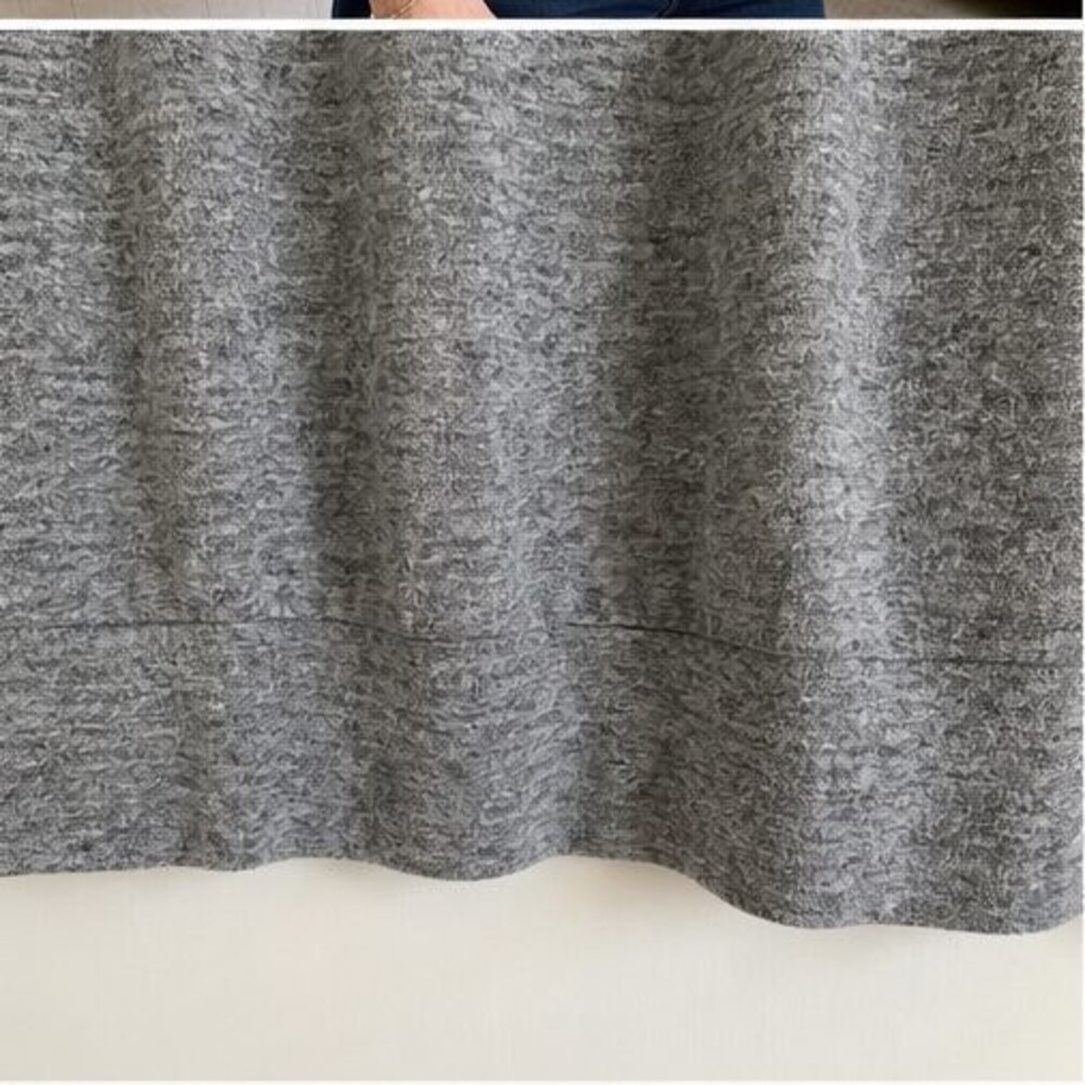 White Puff Sleeve Top - Picture 6 of 6